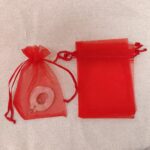 Торбички от органза размер 9/12см. червени