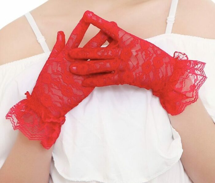 Червени ръкавици