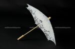 Малък бял чадър