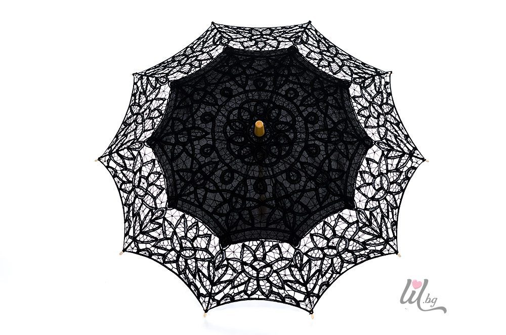 Черен дантелен винтидж чадър за фотосесия