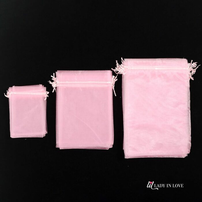 Розови органзени торбички