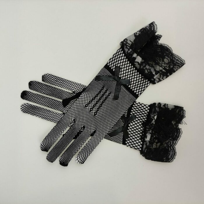 black gloves hole