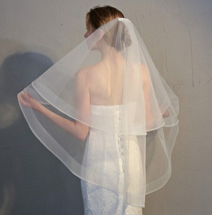 white wedding veil lil